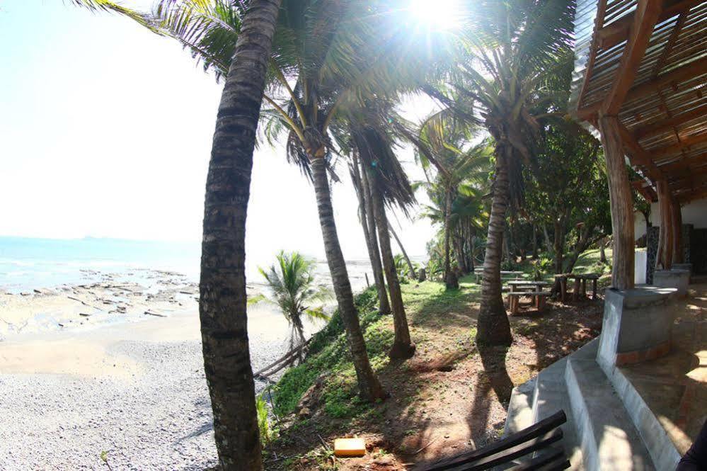 Hotel Playa Reina Llano de Mariato Exteriör bild
